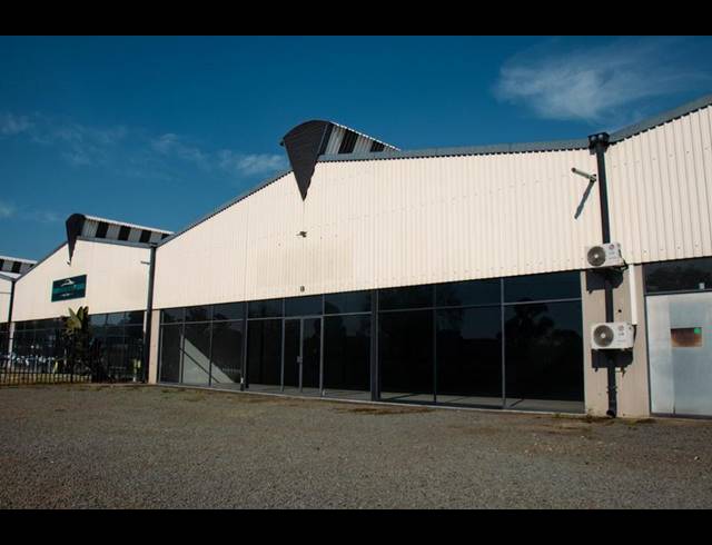 INDUSTRIAL PROPERTY TO RENT IN CAMPSDRIFT